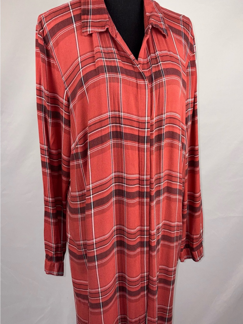 Red Plaid open-Front Shirt Dress/Cardigan